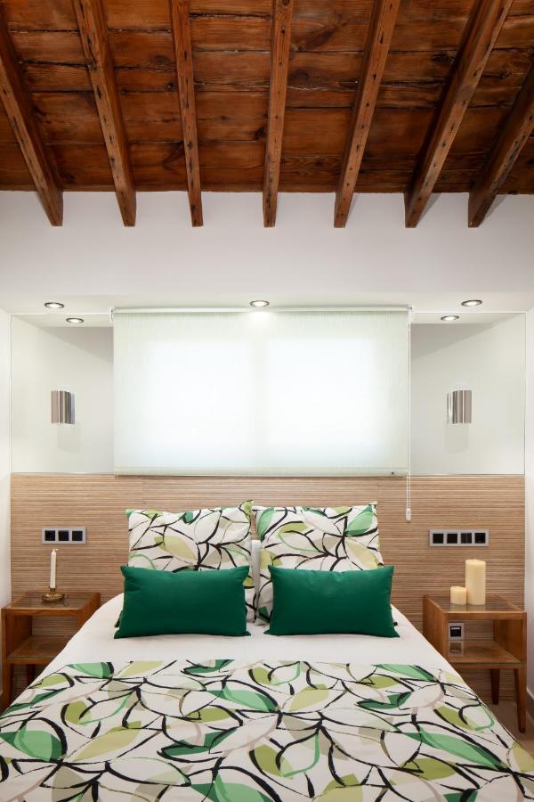 Inmalaga Penthouse Santos Suites ภายนอก รูปภาพ