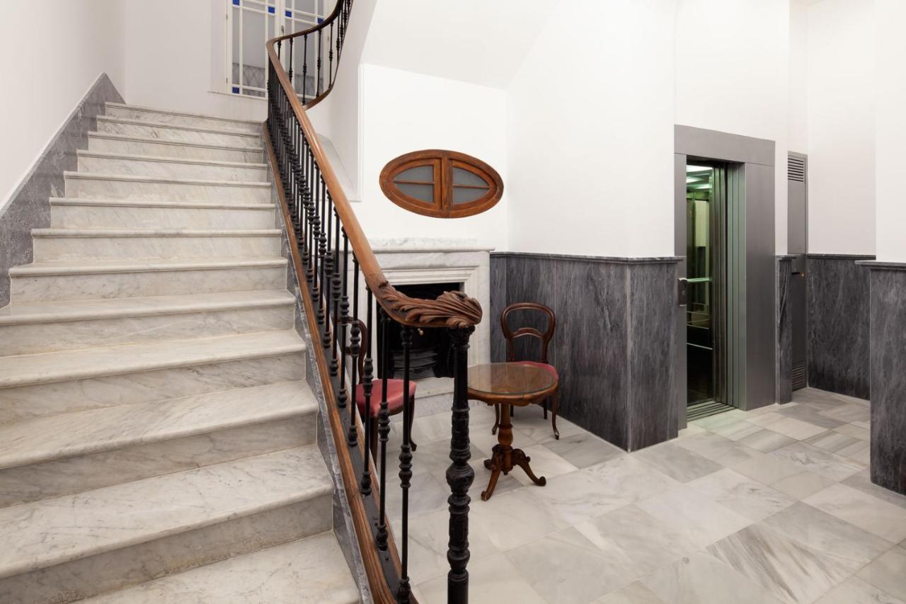 Inmalaga Penthouse Santos Suites ภายนอก รูปภาพ