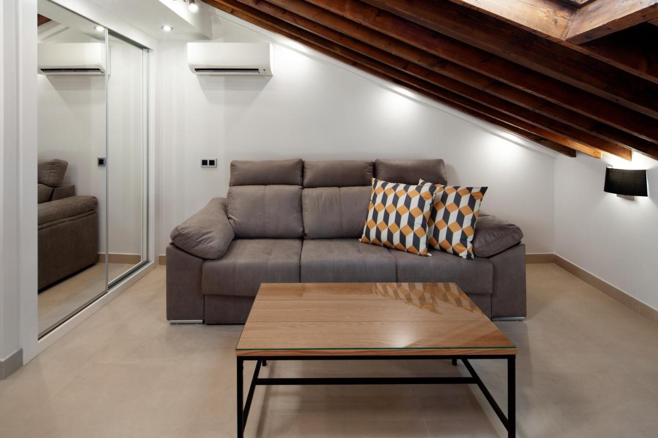 Inmalaga Penthouse Santos Suites ภายนอก รูปภาพ